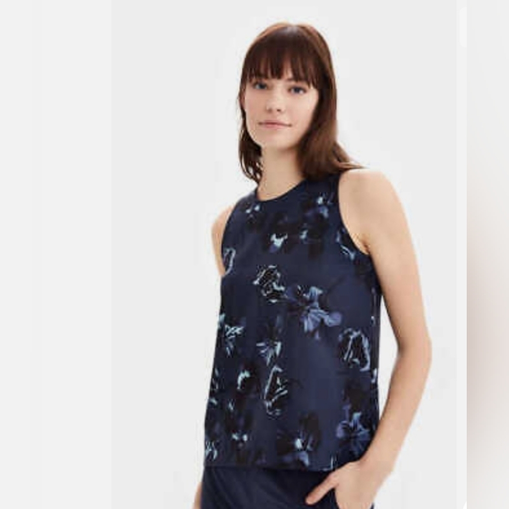 NWT. Lole Talulah tank top.
